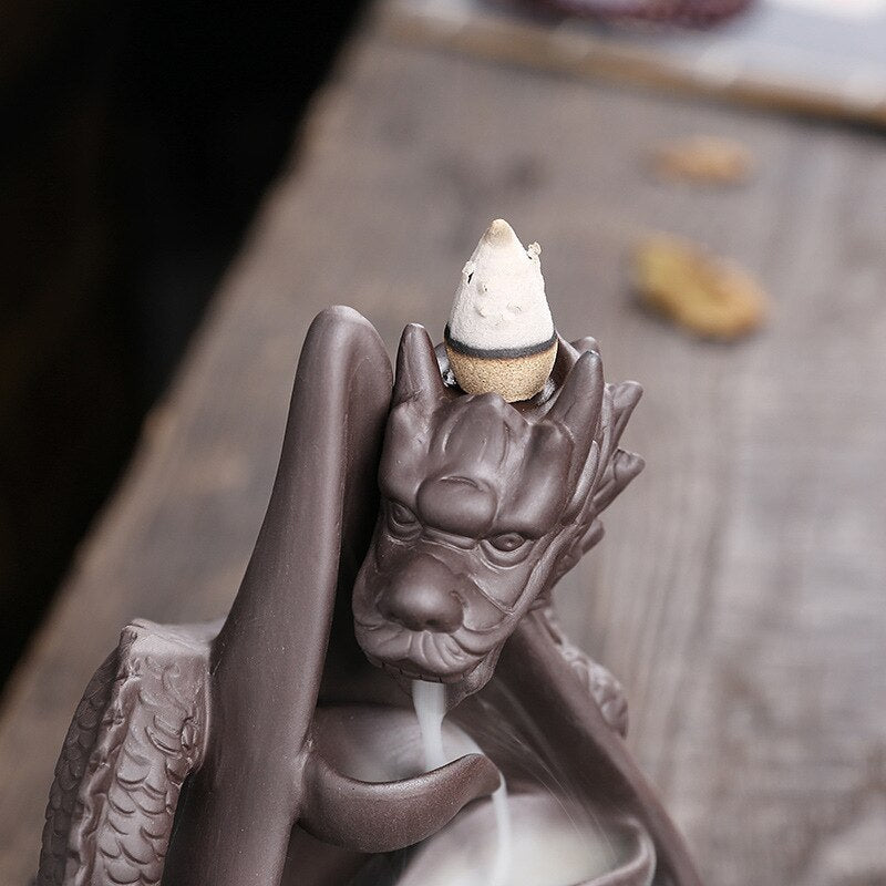 Relief Dragon Incense Burner With 20 Cones