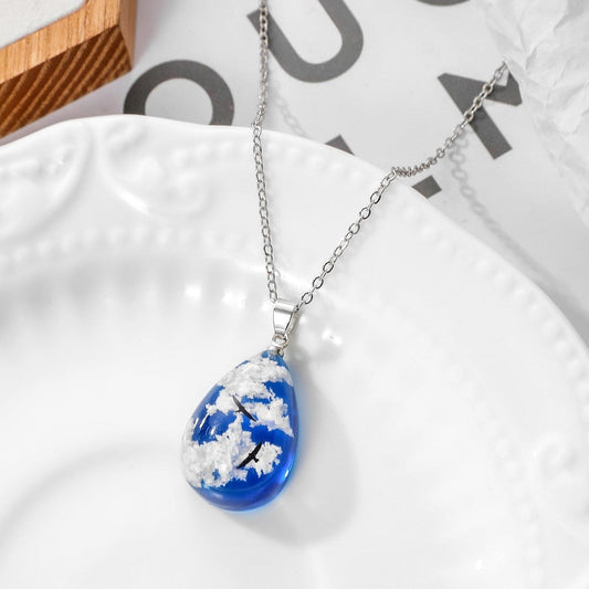 Blue Sky White Clouds Eagle Pattern Clear Resin Women Man Pendant